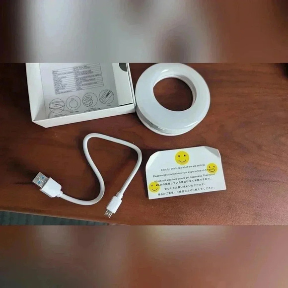 Selfie Ring Light For Cell Phone (EUC) - Picture 5 of 10
